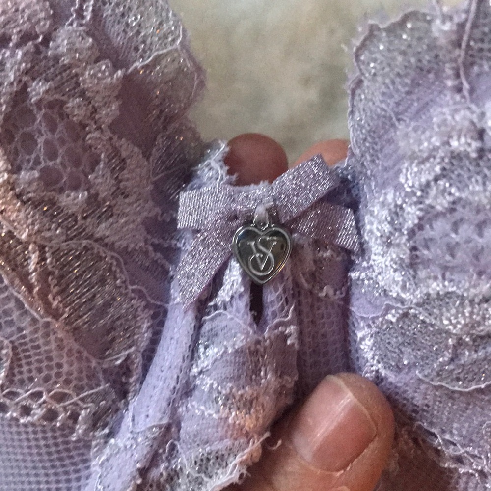 Bra - Picture 3 of 5